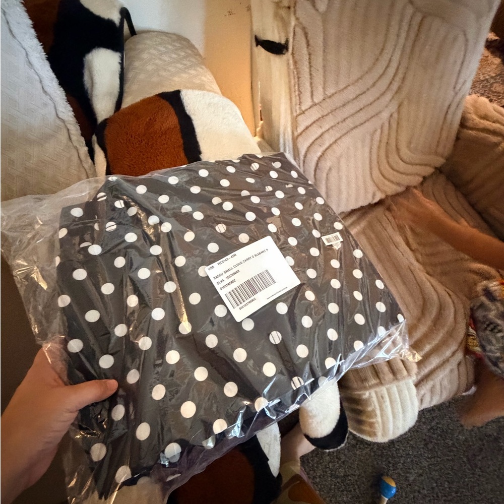 UO Baggu Small Cloud Carry On Black and White Polka Dot